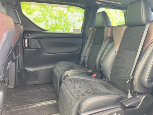 Toyota Alphard 10