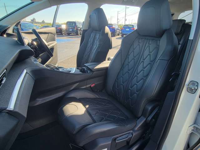 Peugeot 5008 12
