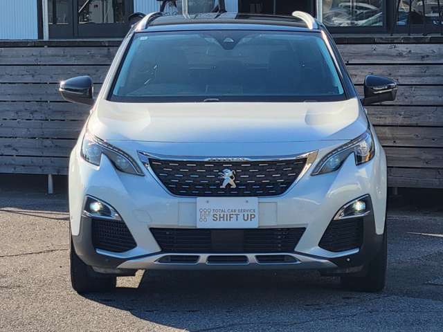 Peugeot 5008 3