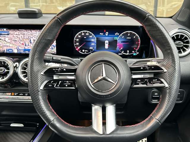 Mercedes-Benz GLB 5