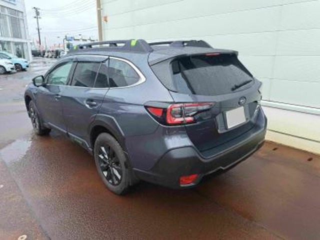 Subaru Legacy Outback 2