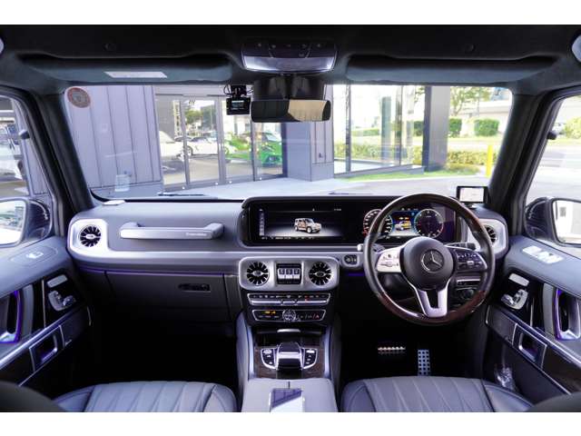 Mercedes-Benz G-Class 12