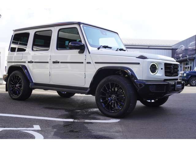 Mercedes-Benz G-Class 4