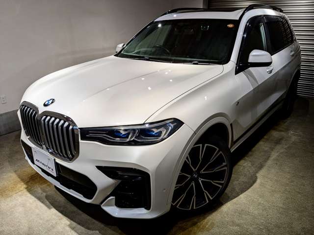 BMW X7 4