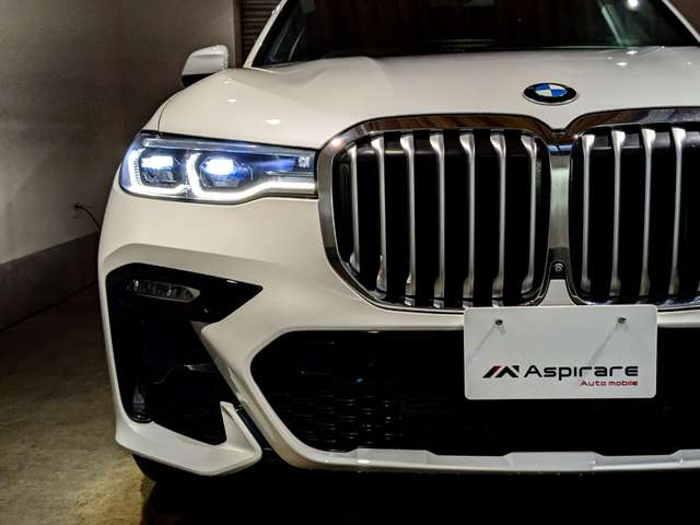 BMW X7 6