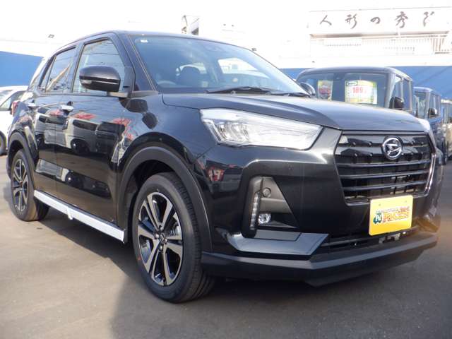 Daihatsu Rocky 7