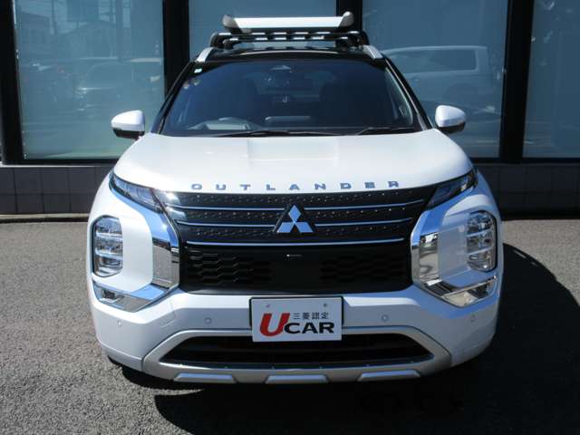 Mitsubishi Outlander 4