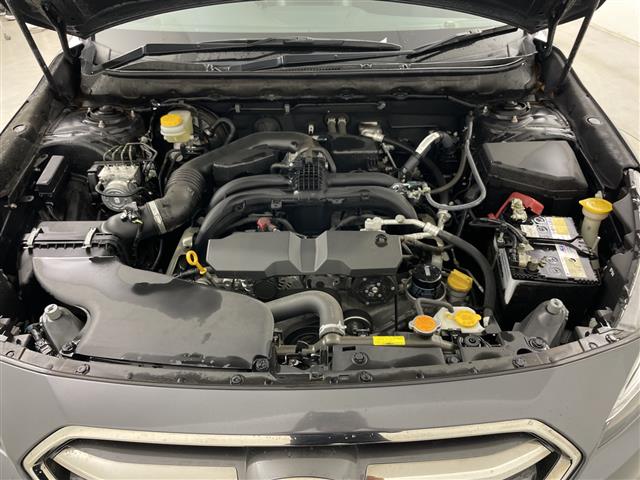 Subaru Legacy Outback 8