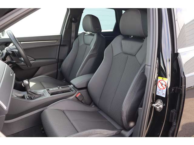Audi Q3 7
