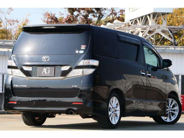 Toyota Vellfire 8