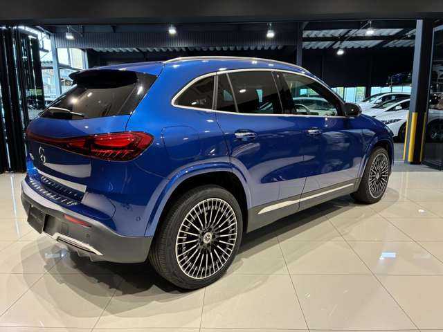 Mercedes-Benz EQA 5