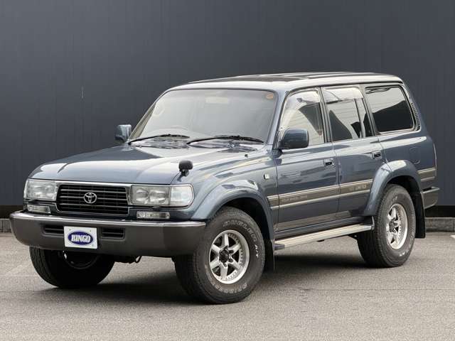 Toyota Land Cruiser 80 2