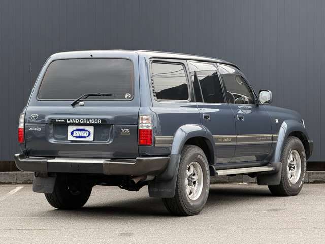Toyota Land Cruiser 80 9