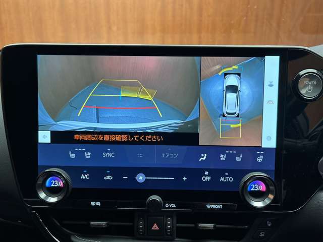 Lexus NX 11