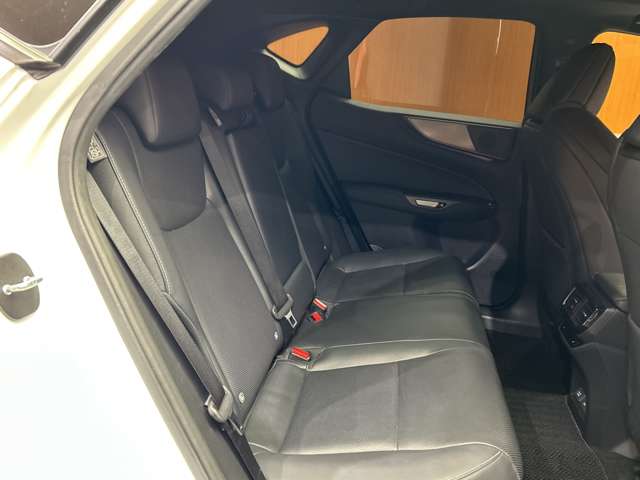 Lexus NX 9