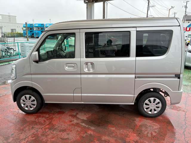 Nissan NV100 Clipper 8
