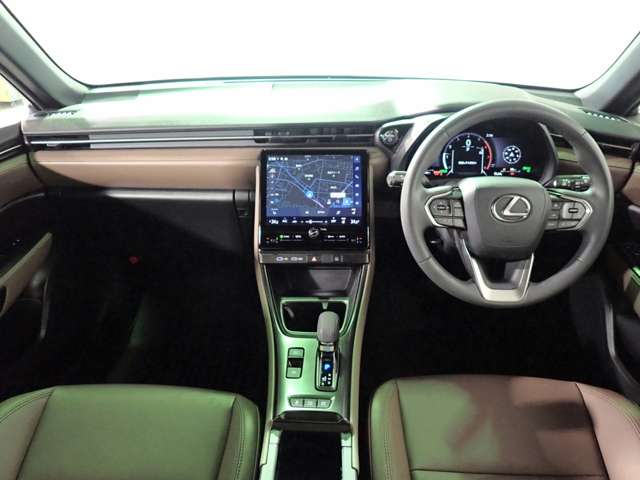 Lexus LBX 7