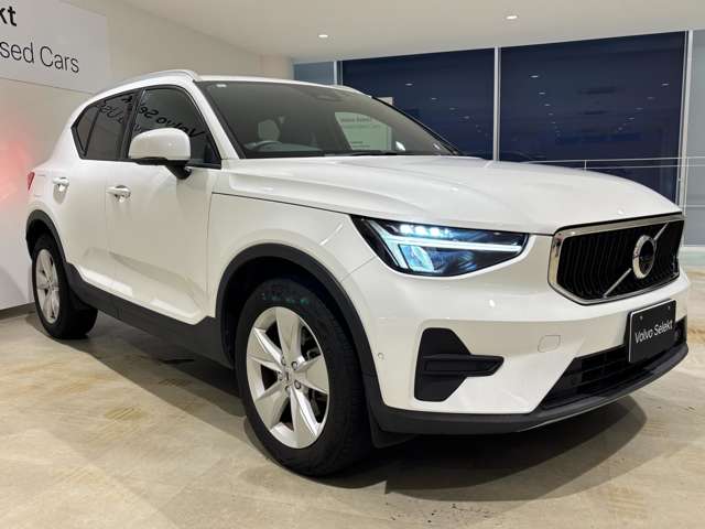 Volvo XC40 3