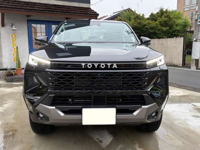 Toyota Hilux 3