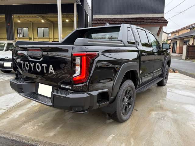 Toyota Hilux 7