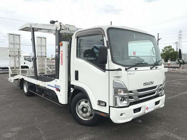Isuzu Elf 3