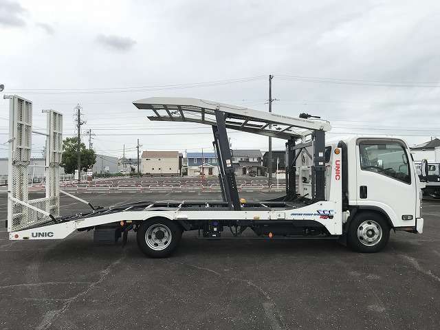 Isuzu Elf 5