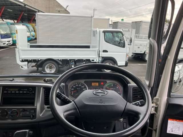 Hino Ranger 12