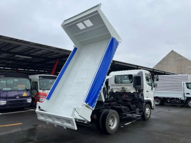 Hino Ranger 8
