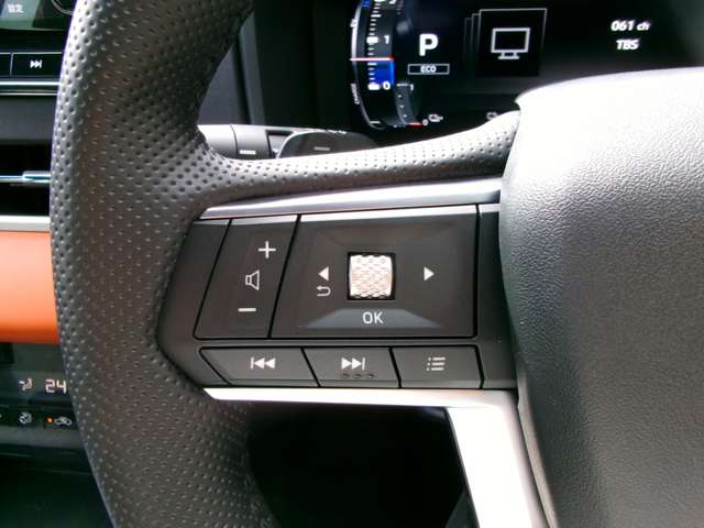 Mitsubishi Outlander 4