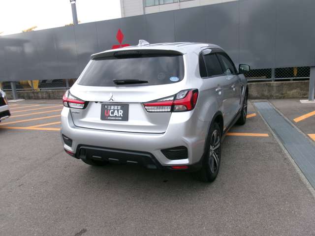 Mitsubishi RVR 8