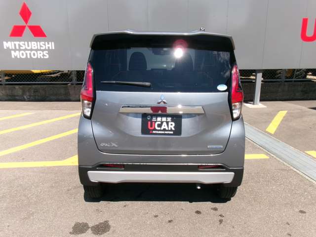 Mitsubishi eK X 7