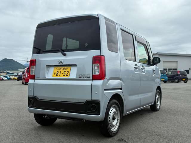 Daihatsu ハイゼットキャディー 3