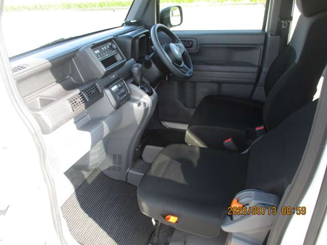 Honda N-VAN 7