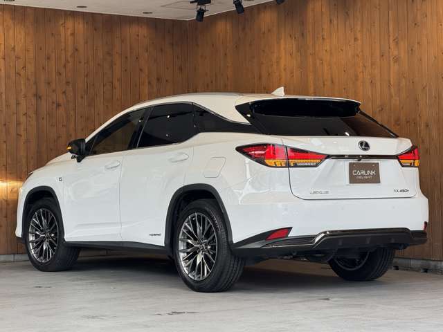 Lexus RX 8