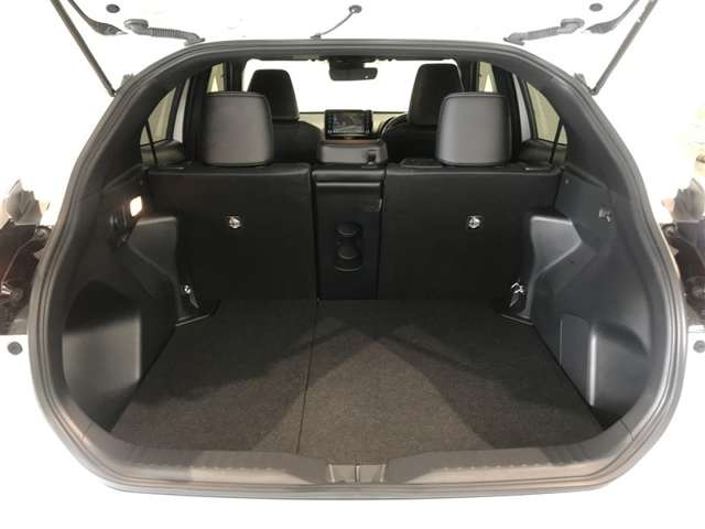 Toyota Yaris Cross 10