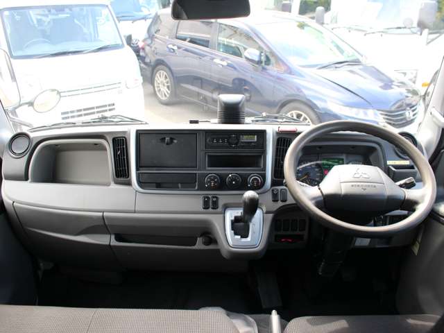 Mitsubishi Fuso Canter 12