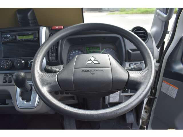Mitsubishi Fuso Canter 6