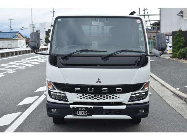 Mitsubishi Fuso Canter 7
