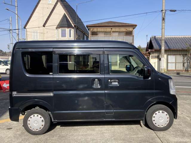 Nissan NV100 Clipper 4