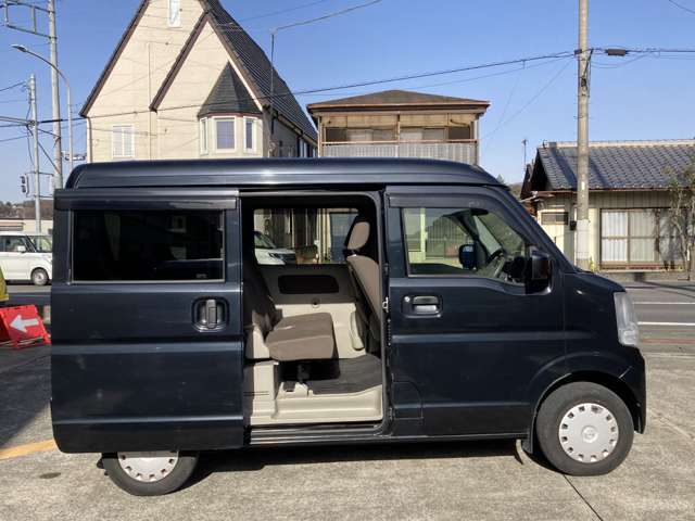 Nissan NV100 Clipper 5