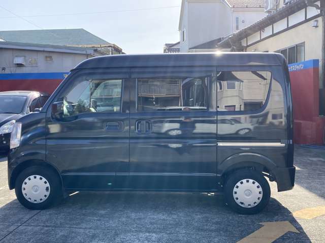 Nissan NV100 Clipper 10