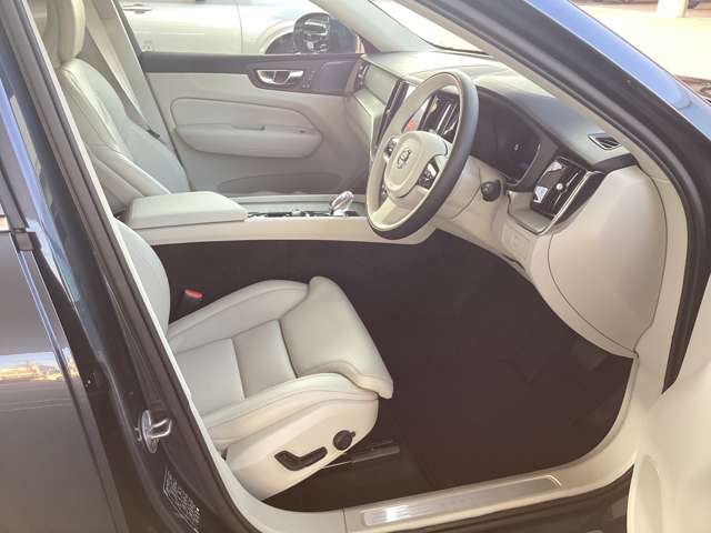 Volvo XC60 5