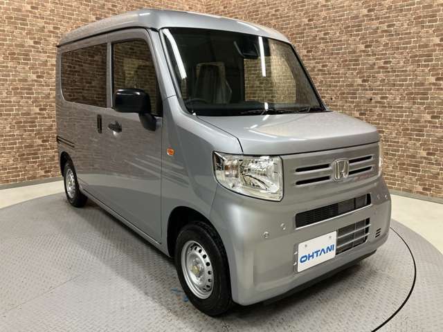 Honda N-VAN 8