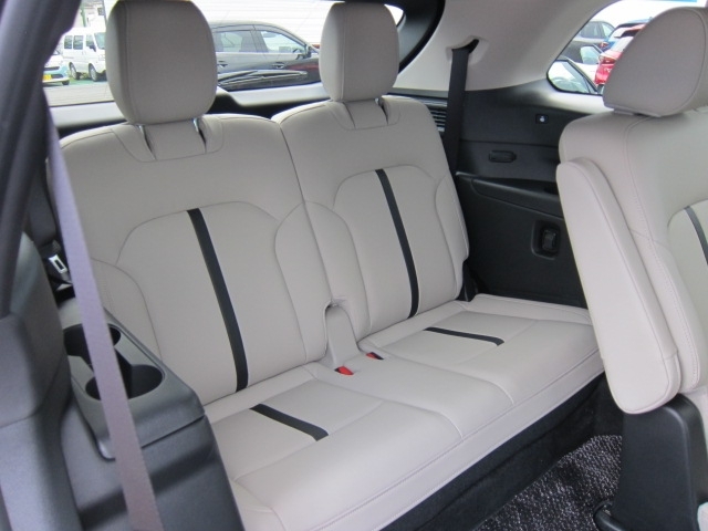 Mazda CX-80 9