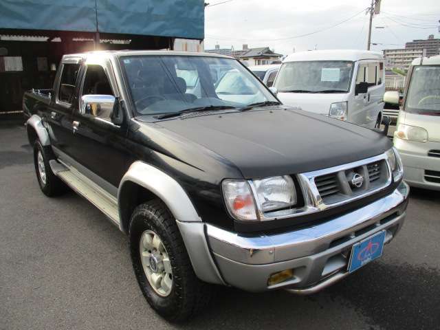 Nissan Datsun 4
