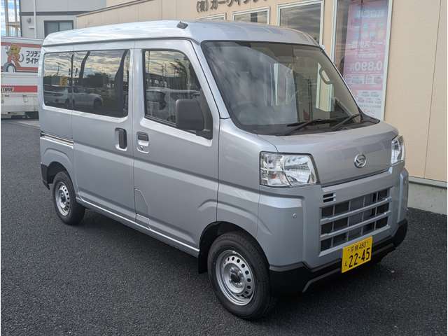 Daihatsu Hijet Cargo 3