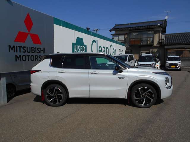 Mitsubishi Outlander 3