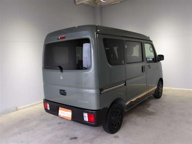 Suzuki Every 5