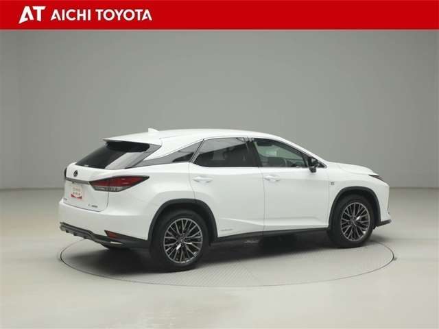 Lexus RX 6