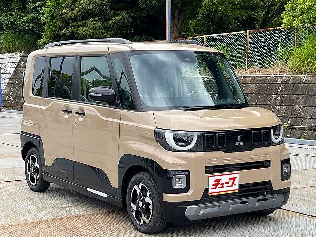 Mitsubishi Delica Mini 3